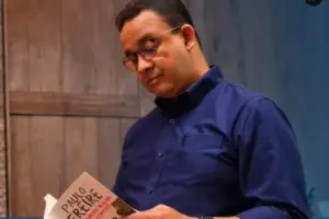 Netizen dan Anies Kritik Oxford: Polemik Pengakuan Peneliti Lokal dalam Riset Rafflesia