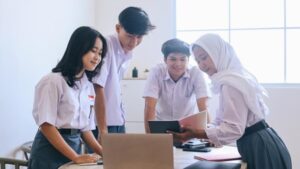 Panduan Lengkap Sukses Menghadapi Ujian Masuk SMK