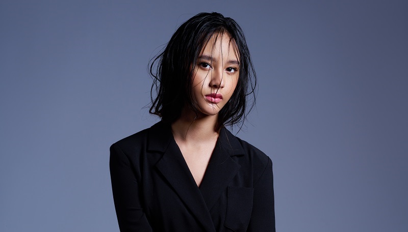 Dinda Ghania: Sosok Rising Star Muda yang Membawa Energi Baru di Industri Musik Tanah Air